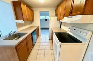 9 Cinnamon Springs, South Windsor, CT 06074 - Photo 3