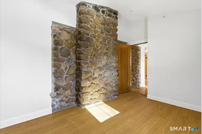 2750 Whitney Avenue, Hamden, CT 06518 - Photo 23