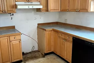 112 Greenfield Dr, Torrington, CT 06790 - Photo 7