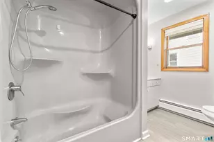 19 Jackson St, Ansonia, CT 06401 - Photo 7