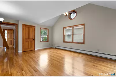 19 Jackson Street, Ansonia, CT 06401 - Photo 3