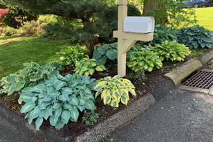 220 Hilltop Cir, Trumbull, CT 06611 - Photo 23