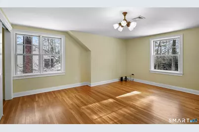 220 Hilltop Circle, Trumbull, CT 06611 - Photo 15