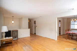 41 Longfellow Rd, Shelton, CT 06484 - Photo 3