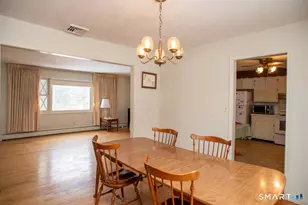 41 Longfellow Rd, Shelton, CT 06484 - Photo 7