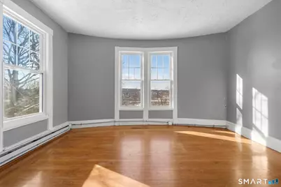 484 Waterville Street, Waterbury, CT 06710 - Photo 7