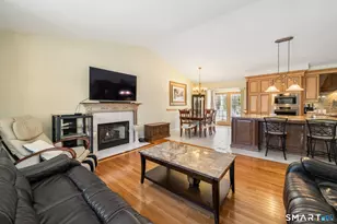 1020 Shepard Ave, Hamden, CT 06514 - Photo 15