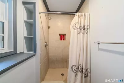 1020 Shepard Avenue, Hamden, CT 06514 - Photo 35