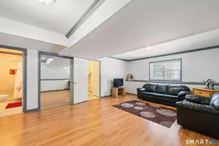 1020 Shepard Ave, Hamden, CT 06514 - Photo 33