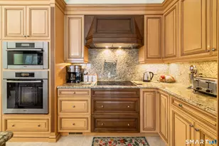 1020 Shepard Ave, Hamden, CT 06514 - Photo 5