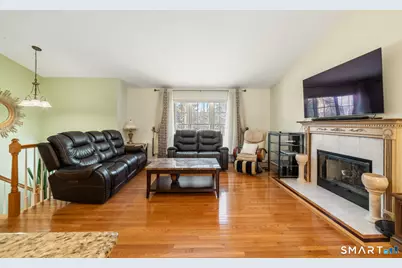 1020 Shepard Avenue, Hamden, CT 06514 - Photo 13