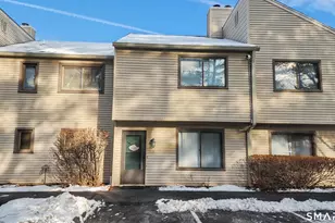 1 Horizon Dr, Norwalk, CT 06854 - Photo 3