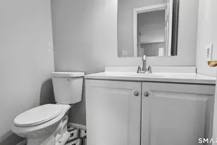 1 Horizon Dr, Norwalk, CT 06854 - Photo 7