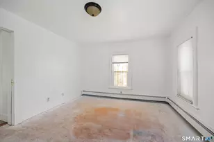 218 Martin St, Hartford, CT 06120 - Photo 37