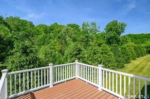 23 Woods Ln, Newtown, CT 06470 - Photo 15