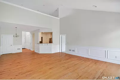23 Woods Lane #23, Newtown, CT 06470 - Photo 7