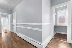 10 Warner St, Hartford, CT 06114 - Photo 23