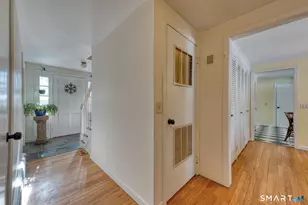 22 Nathans Ln, Madison, CT 06443 - Photo 9