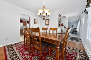 42 Greenwood Cir, Seymour, CT 06483 - Photo 3