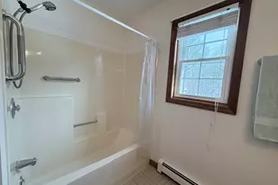 42 Greenwood Cir, Seymour, CT 06483 - Photo 11