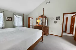 42 Greenwood Cir, Seymour, CT 06483 - Photo 13