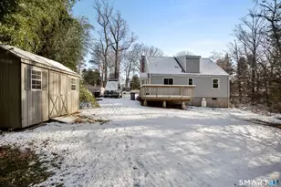 2 Rochelle Rd, Norwalk, CT 06854 - Photo 25