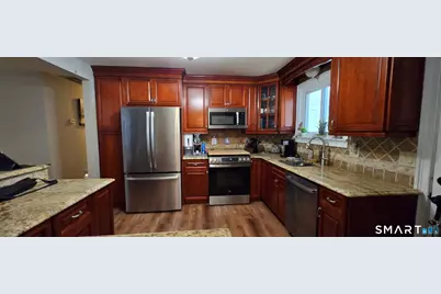 26 Farrel Drive, Ansonia, CT 06401 - Photo 25