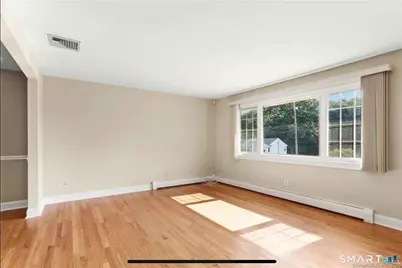 26 Farrel Drive, Ansonia, CT 06401 - Photo 9