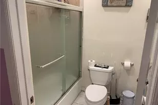 15 Spring Hill Ave, Norwalk, CT 06850 - Photo 17