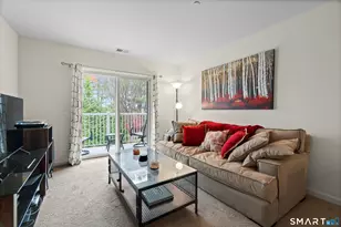 26 School House Dr, West Hartford, CT 06110 - Photo 11