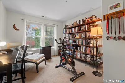 26 Schoolhouse Drive #204, West Hartford, CT 06110 - Photo 27