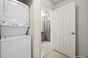 26 School House Dr, West Hartford, CT 06110 - Photo 23