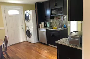 75 Birdsey Ave, Middletown, CT 06457 - Photo 1