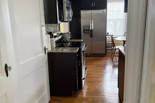 75 Birdsey Ave, Middletown, CT 06457 - Photo 5