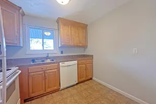 23 Amato Dr, South Windsor, CT 06074 - Photo 5