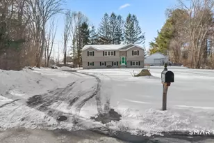 11 Kenneth Dr, Killingly, CT 06241 - Photo 1