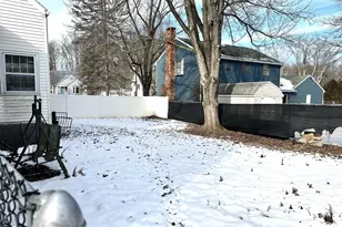 28 Glendale Ave, Berlin, CT 06037 - Photo 9