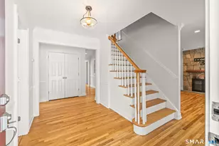 96 Hobby Dr, Ridgefield, CT 06877 - Photo 3