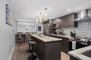 5 Hundley Ct, Stamford, CT 06902 - Photo 1