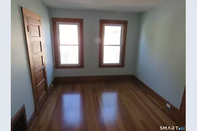 15 Hartford Avenue, Enfield, CT 06082 - Photo 11