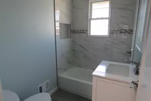 15 Hartford Ave, Enfield, CT 06082 - Photo 9