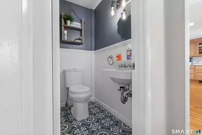 30 Sandhurst Drive, West Hartford, CT 06107 - Photo 15