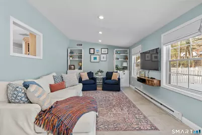 30 Sandhurst Drive, West Hartford, CT 06107 - Photo 13