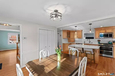 30 Sandhurst Drive, West Hartford, CT 06107 - Photo 5