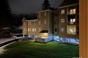 1 West St, Simsbury, CT 06070 - Photo 15