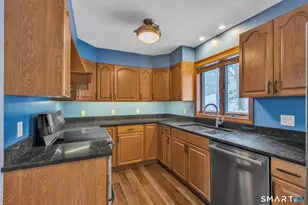 155 Diamond Ledge Rd, Stafford, CT 06076 - Photo 5