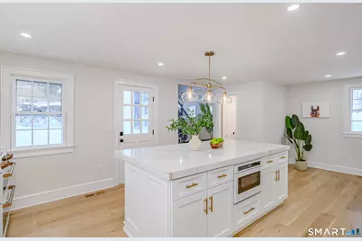 25 Taunton Lane, Newtown, CT 06470 - Photo 11