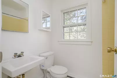 25 Taunton Lane, Newtown, CT 06470 - Photo 35