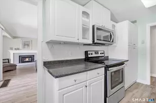 73 Heritage Vlg, Southbury, CT 06488 - Photo 9