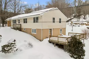 334 Oxford Rd, Oxford, CT 06478 - Photo 3